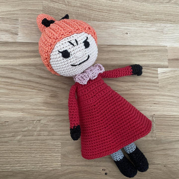 Mischievous girl amigurumi