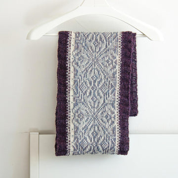 SNOWFLAKE Infinity Scarf