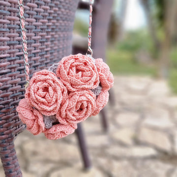 Mobile phone crossbody bag with 3D rose granny square crochet pattern T28