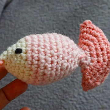Häkelanleitung Schlüsselanhänger Fisch
