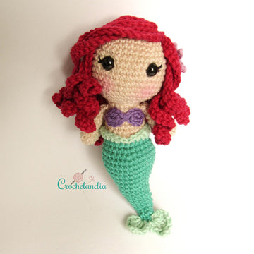 Ariel Mermaid amigurumi doll - crochet pattern by Crochelandia