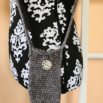 Crossbody Smartphone Pouch