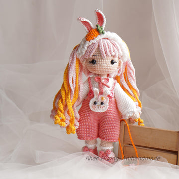 MOCHI doll