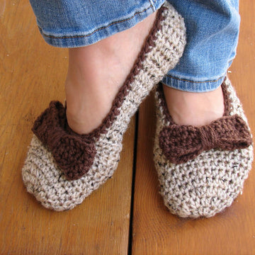 Adult Slippers with Bow