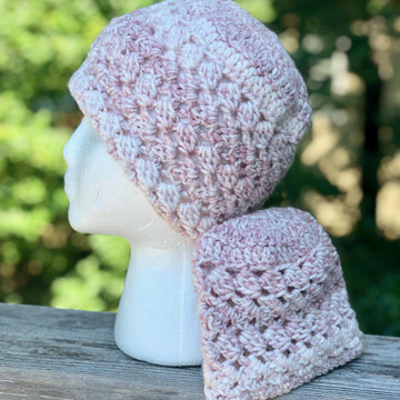 Connected Spirals Hat