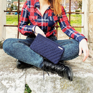 Elegant evening purse