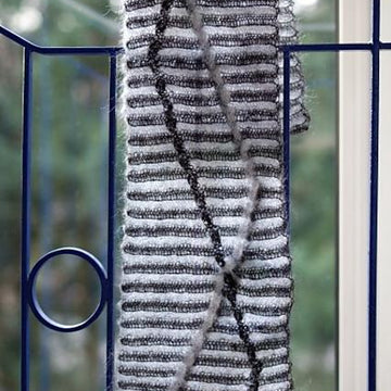 Hidden DNA scarf