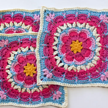 Twisted Crazy Daisy 9inch Square