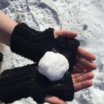 Dauntless Fingerless Mitts (from Divergent)