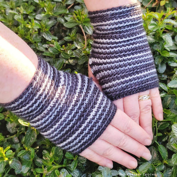 Easy Stripes Wrist Warmers