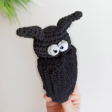 Bat crochet pattern, Halloween crochet decor