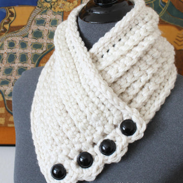 Tuscany Neck Warmer US TERMS 7916