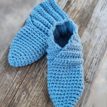 Cozy crochet slipper socks for adults and kids pattern S5