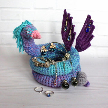 Occamy case, Jewelry basket  / Fantastic Beasts