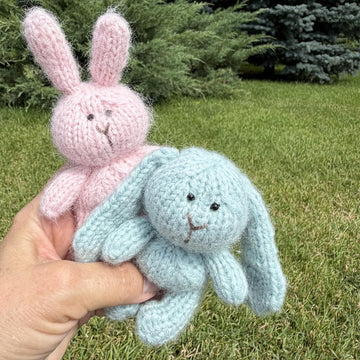 Tiny Companions: Bears & Bunnies