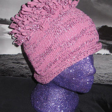 FEELING LOOPY ROLL BRIM BEANIE