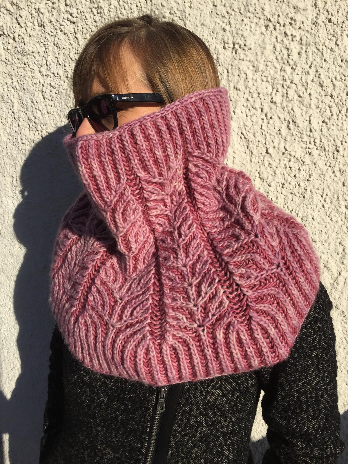 Rispen Cowl