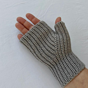 Cozy Cable Mittens