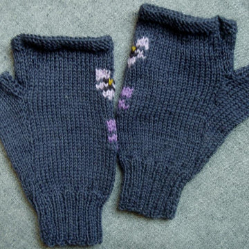 Violets fingerless gloves/mitts