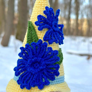 Gnome cornflower