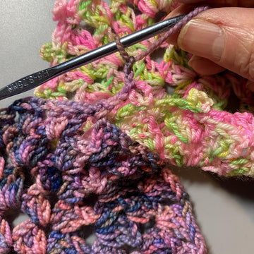 Yarnament Wrap