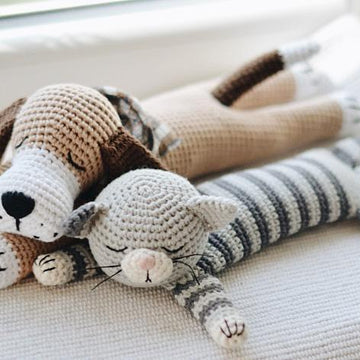 Sleepy Doggy Amigurumi