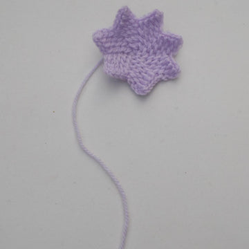 Adjustable Crochet Flower (3+ Petals)