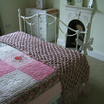 Giant Harlequin Bed Runner