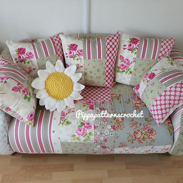Daisy Cushion