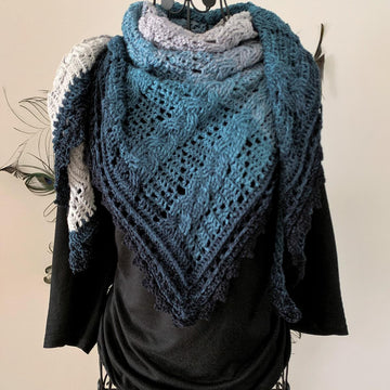 Triangular Scarf "Kabye"