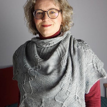 Mandrágora Shawl