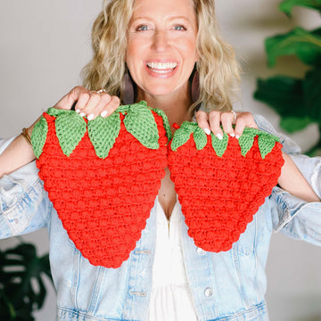 Strawberry Season Purse