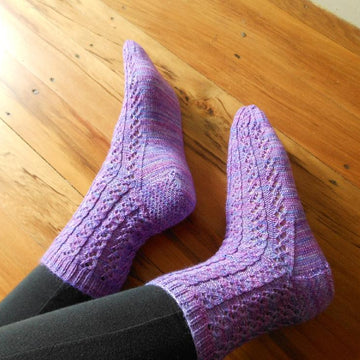 Ribbon Curl Socks