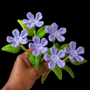 Crochet Periwinkle flowers