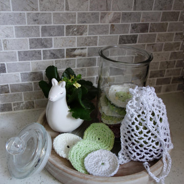 Hexagonal Face Scrubbies and String Mesh Bag Set
