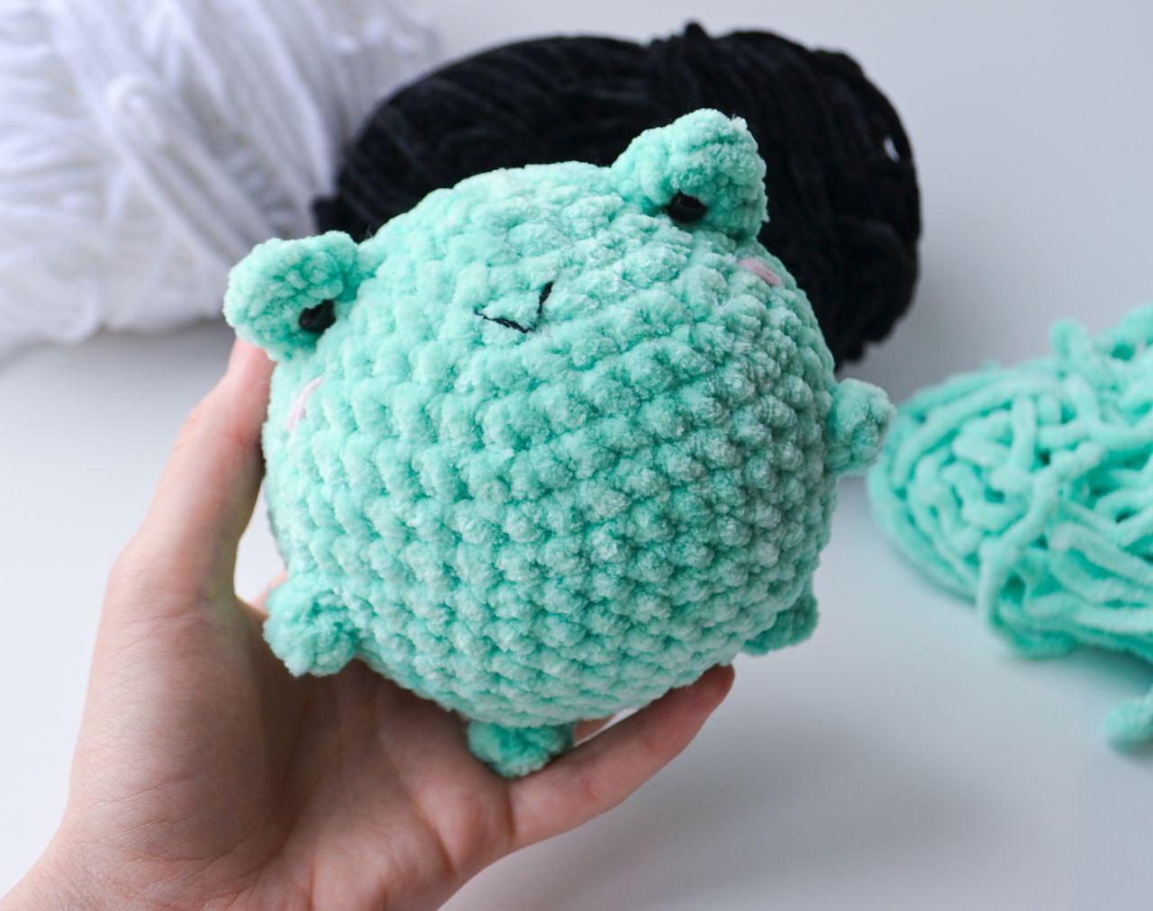 Crochet plush Frog pattern