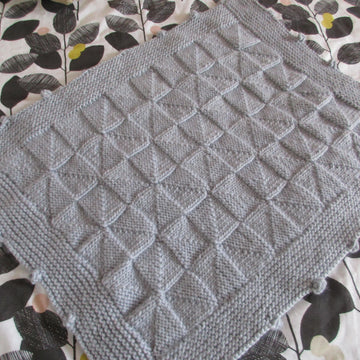 Windmill Pattern Cot Blanket