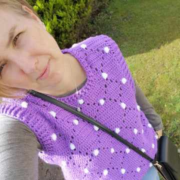 Bobble and Chic vest