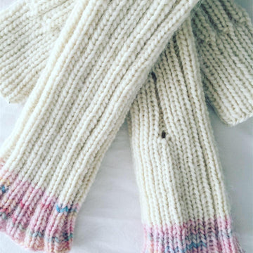 MAYA legwarmers woman