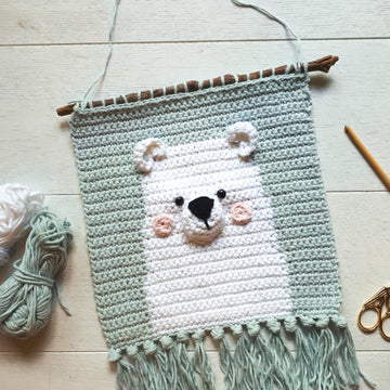 Polar bear wall decor