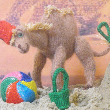 CARMELLA  AND CALLUM  CAMELS TOY KNITTING PATTERN