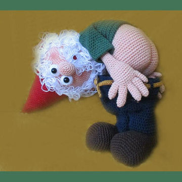 Peeing Garden Gnome