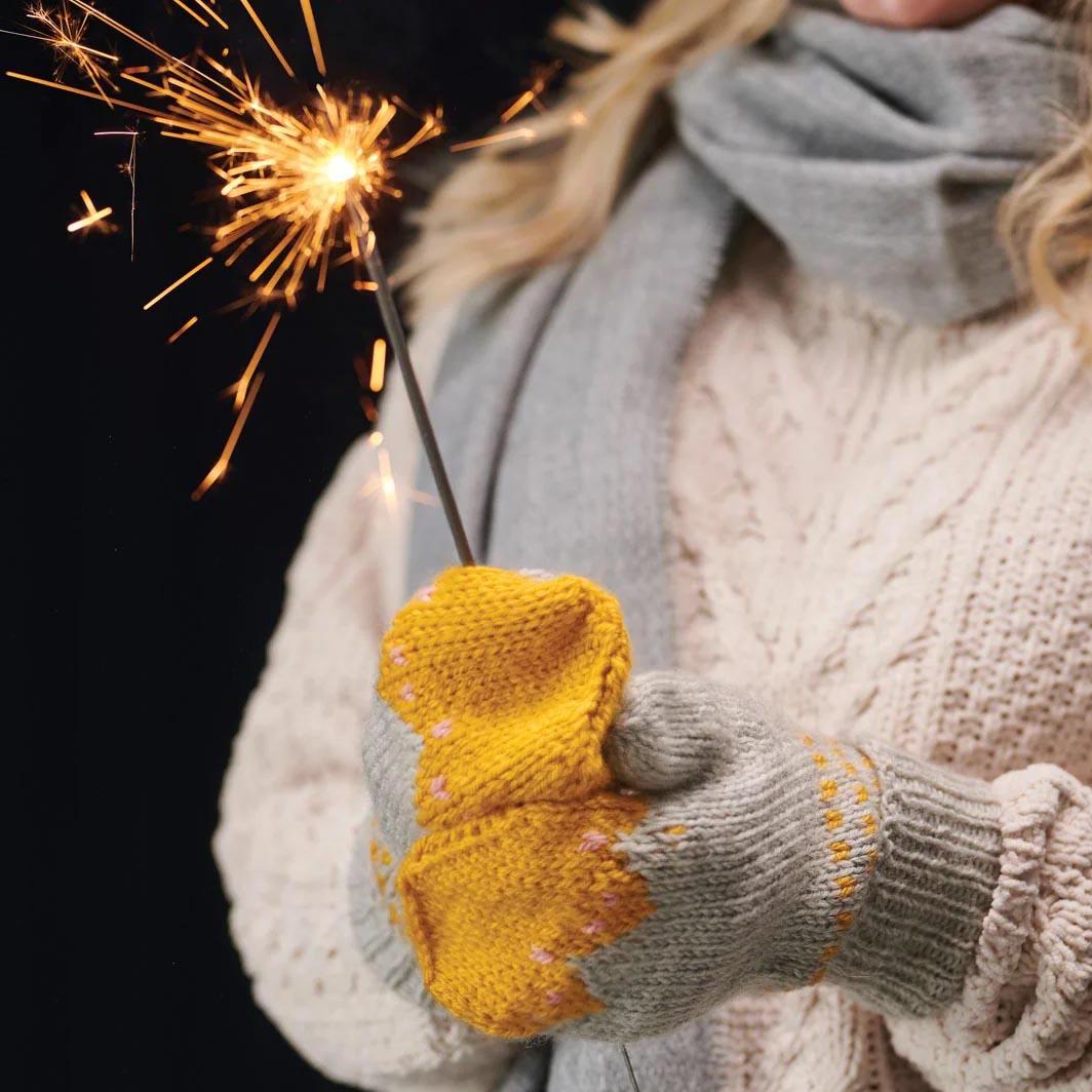 Colour Block Mittens Knitting Pattern