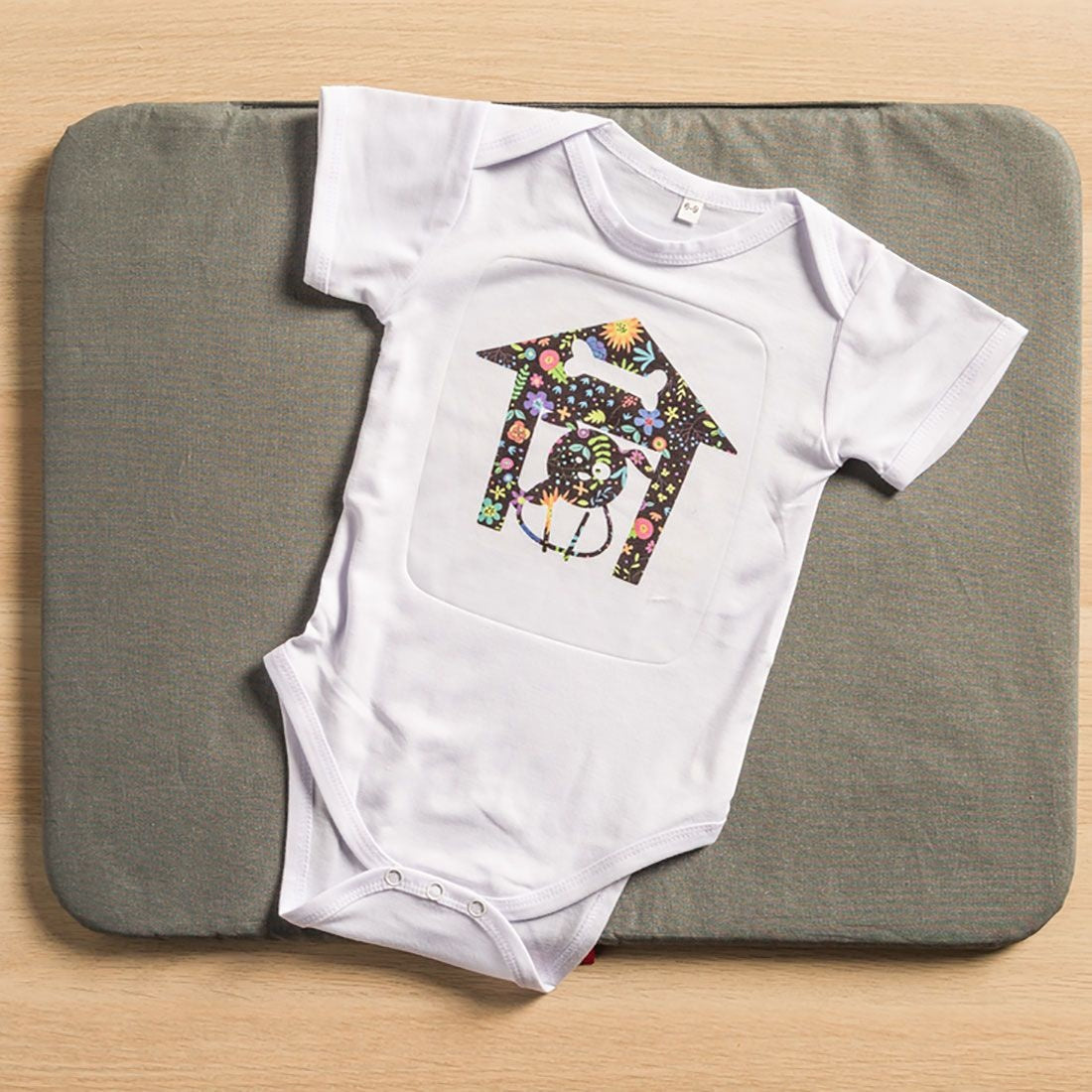 Cricut Infusible Ink Blank Baby Body Suit - 6-9 Month