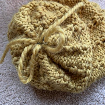 Barrels & Purls Hat -- a loom knit pattern