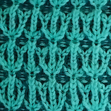 Myrinda Hot Water Bottle Cover (Brioche knitting)
