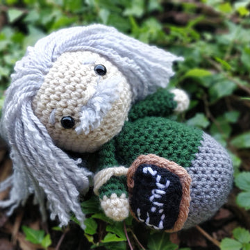 Albert Einstein crochet Amigurumi