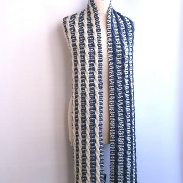 Grande Scarf