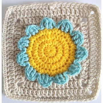 Simple Flower Granny Square