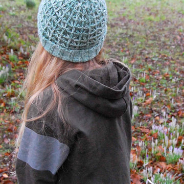 Bare branches hat